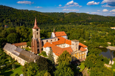 Letecký pohled na klášter